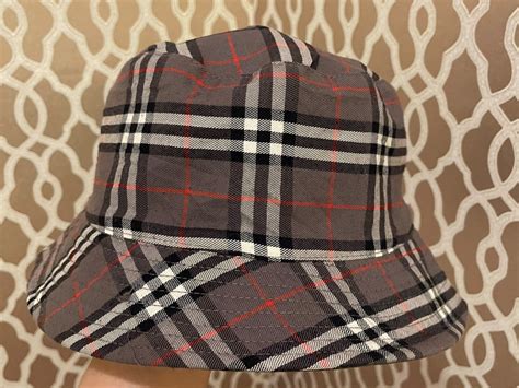 vintage burberry reversible bucket hat|burberry bucket hat 90s.